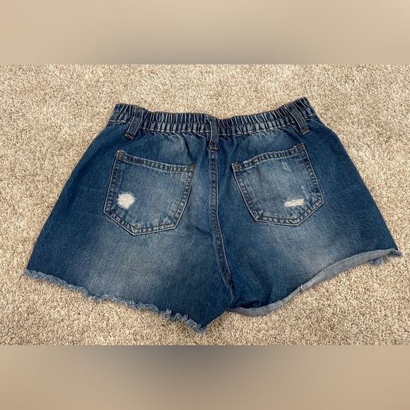 Vanilla Star denim shorts size 3 - Picture 2 of 2